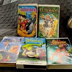 Walt Disney VHS Tapes Lot of 5 Shrek Tarzan, the lion king
